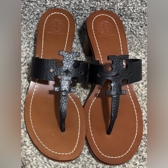 NEW Tory Burch Moore Black Leather Heeled Sandals - Picture 7 of 14